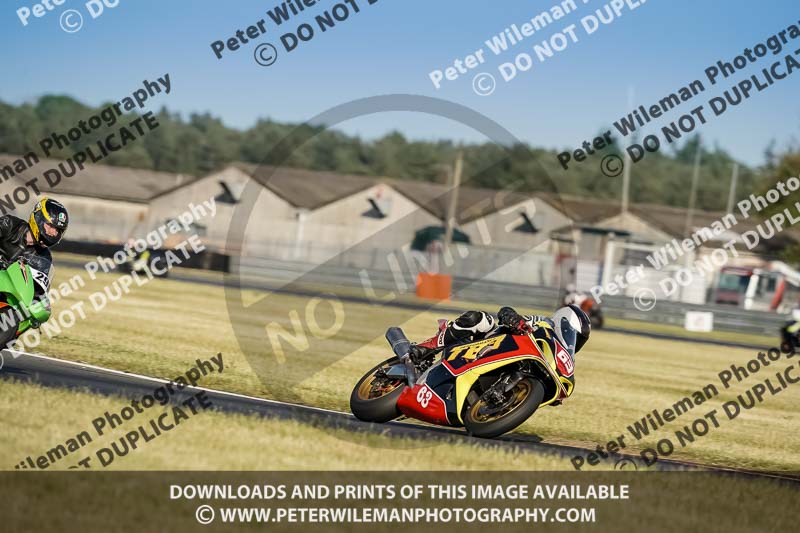 enduro digital images;event digital images;eventdigitalimages;no limits trackdays;peter wileman photography;racing digital images;snetterton;snetterton no limits trackday;snetterton photographs;snetterton trackday photographs;trackday digital images;trackday photos